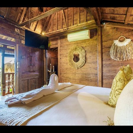 Louka Beach Bali Tianyar Exterior photo