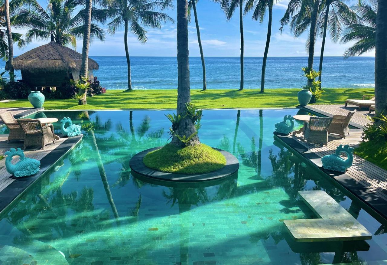 Louka Beach Bali Tianyar Exterior photo