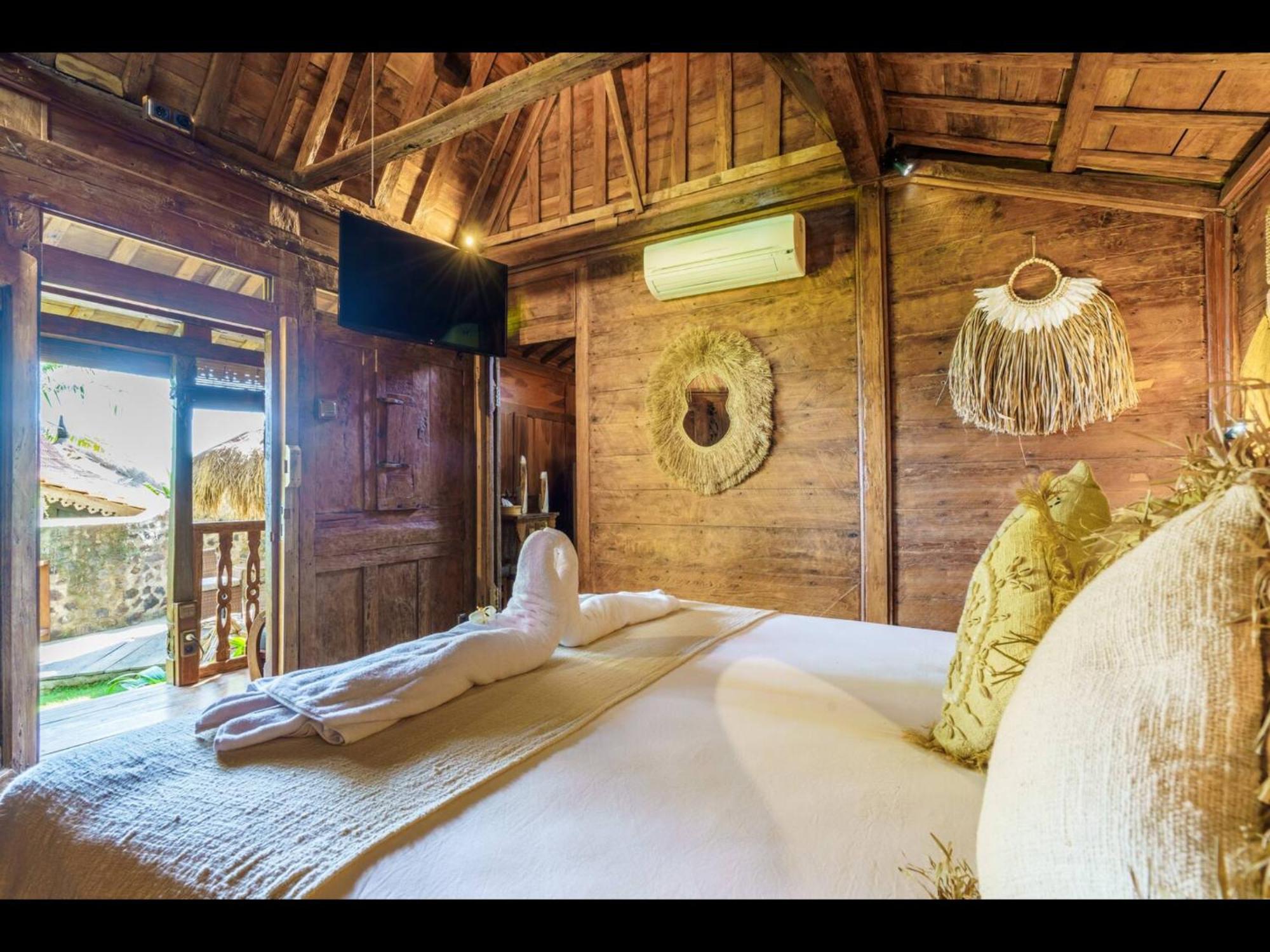 Louka Beach Bali Tianyar Exterior photo