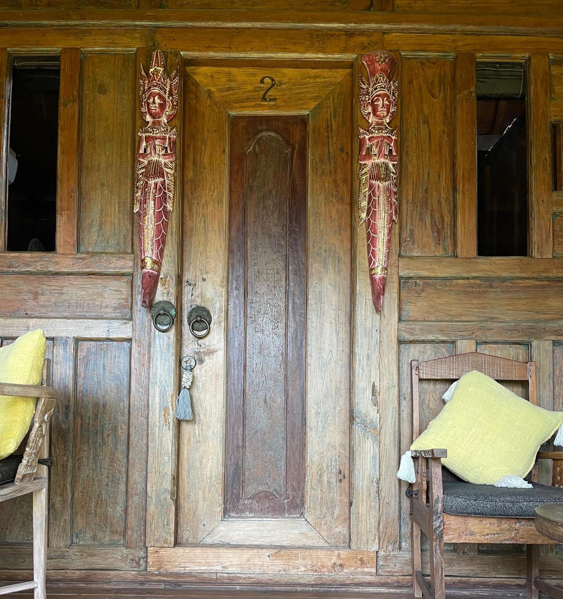 Louka Beach Bali Tianyar Exterior photo