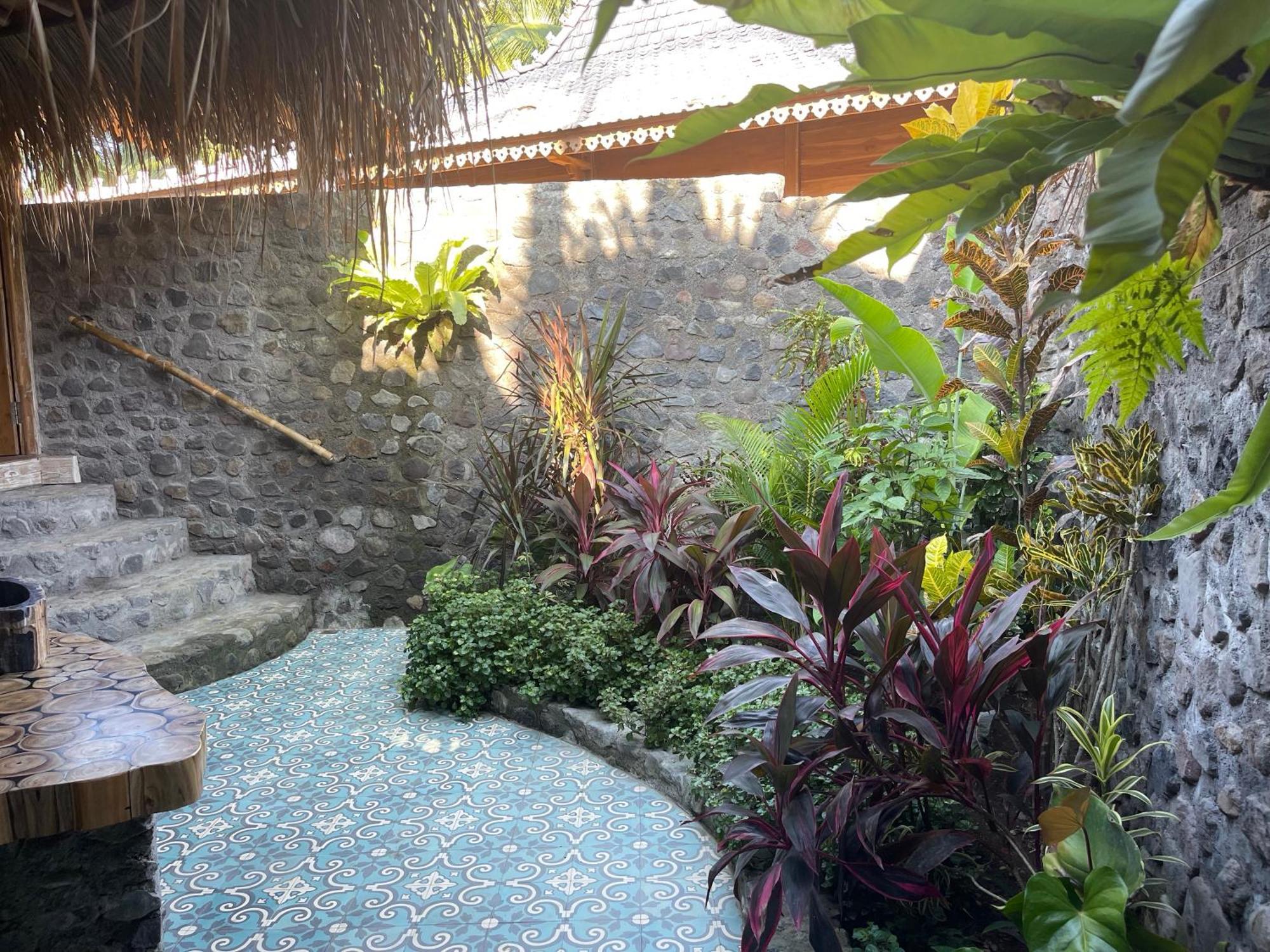 Louka Beach Bali Tianyar Room photo